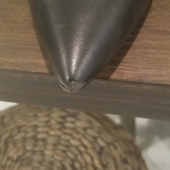 Coach Waverly Pump - never worn - Picture 3 of 5